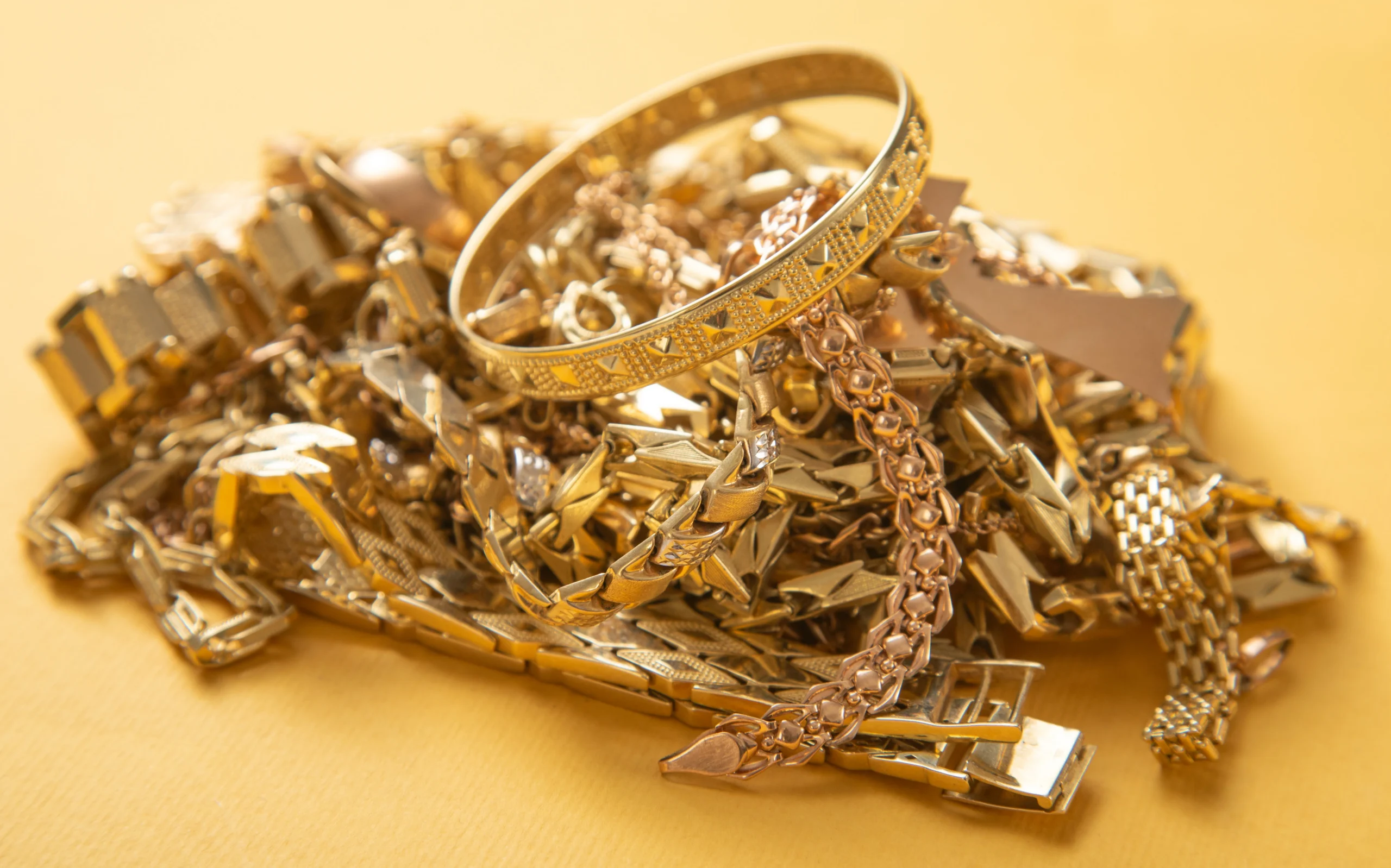 Altgold und Bruchgold