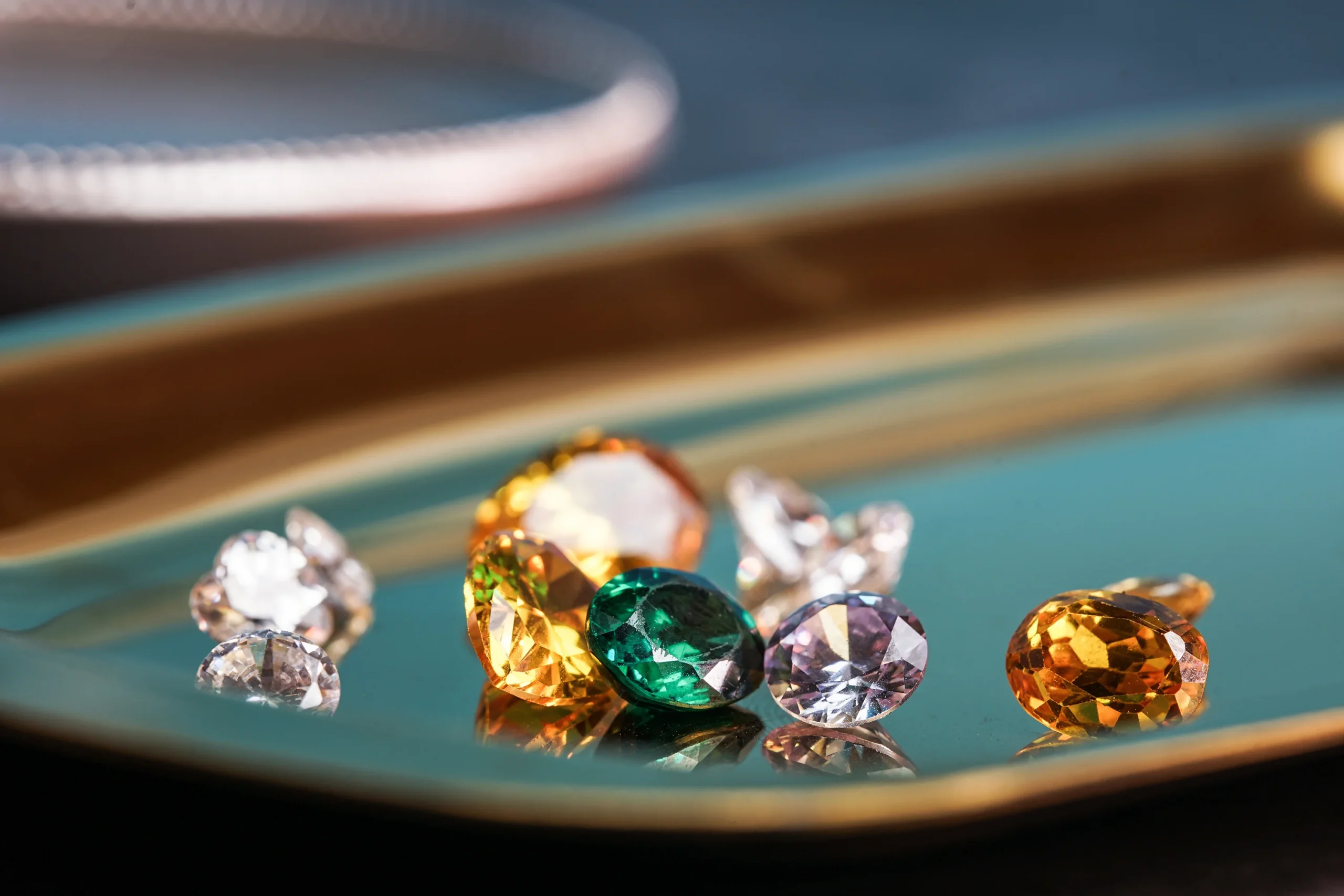 Diamanten und Edelsteine